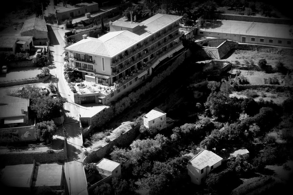 Hotel Sa Coma Banyalbufar Exterior foto